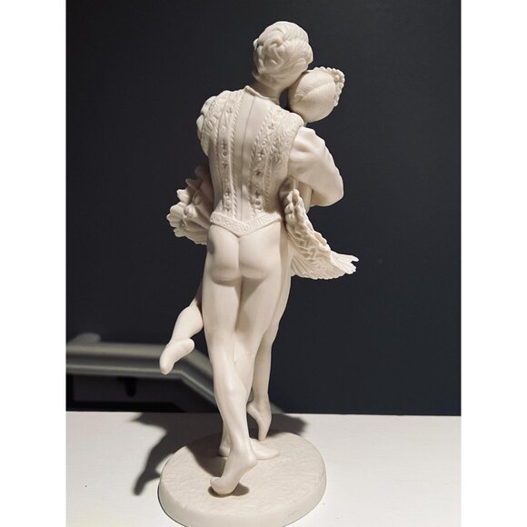 Franklin Porcelain Royal Ballet Sculpture “Swan Lake” 1977 Limited Edition - Picture 7 of 9